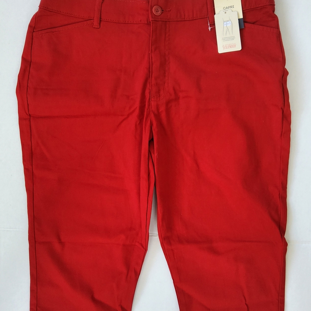 St. John's Bay Red Capris